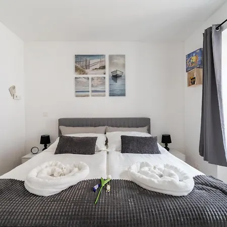 Διαμέρισμα Wachau Oasis - Elegance With A Private Terrace