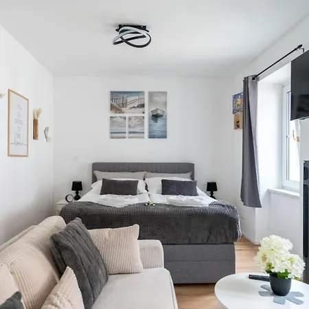 Wachau Oasis - Elegance With A Private Terrace *