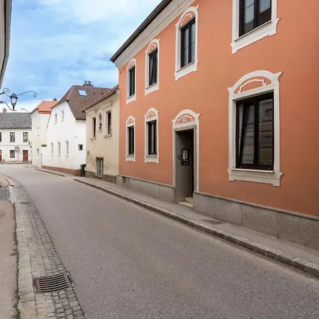 Wachau Oasis - Elegance With A Private Terrace Mautern