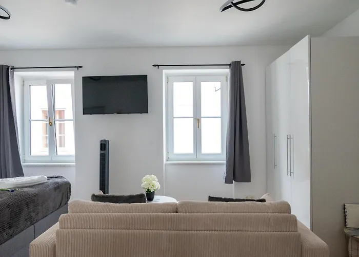 Wachau Oasis - Elegance With A Private Terrace Mautern